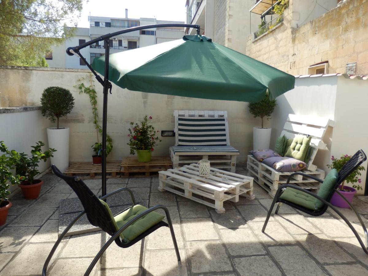 Casa Lauretta - Terrazza - Garage Wifi E Bici Gratuite Villa Lecce Eksteriør billede