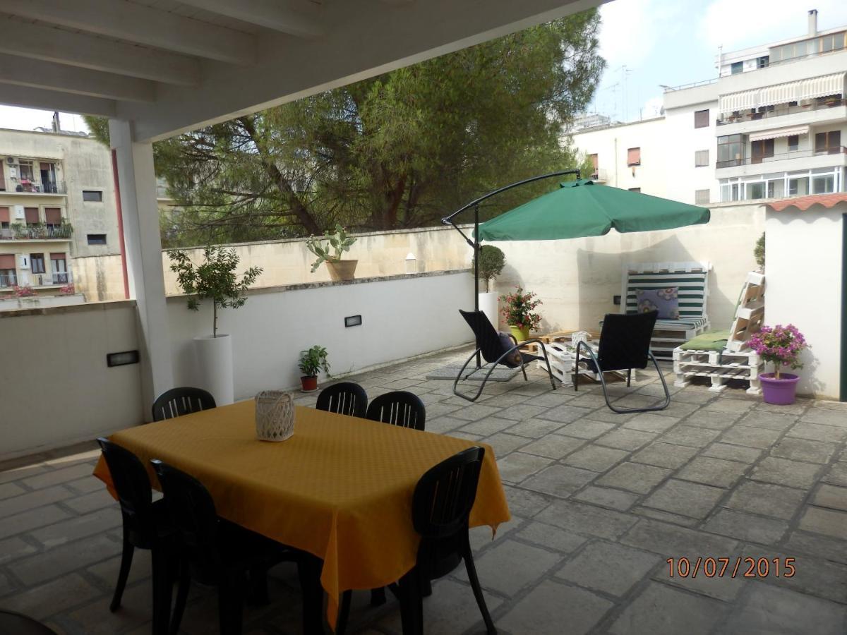 Casa Lauretta - Terrazza - Garage Wifi E Bici Gratuite Villa Lecce Eksteriør billede
