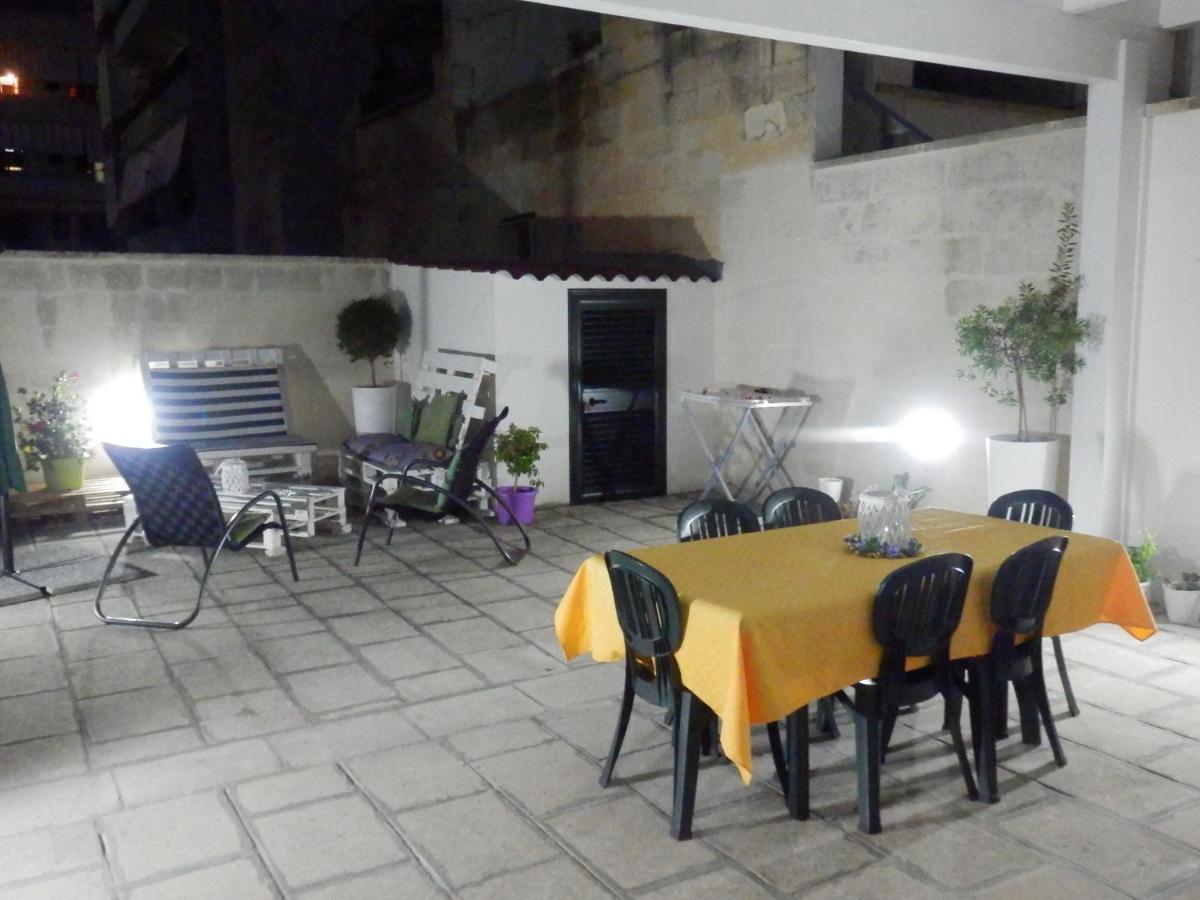 Casa Lauretta - Terrazza - Garage Wifi E Bici Gratuite Villa Lecce Eksteriør billede
