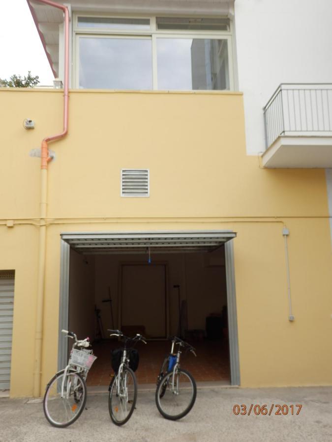 Casa Lauretta - Terrazza - Garage Wifi E Bici Gratuite Villa Lecce Eksteriør billede