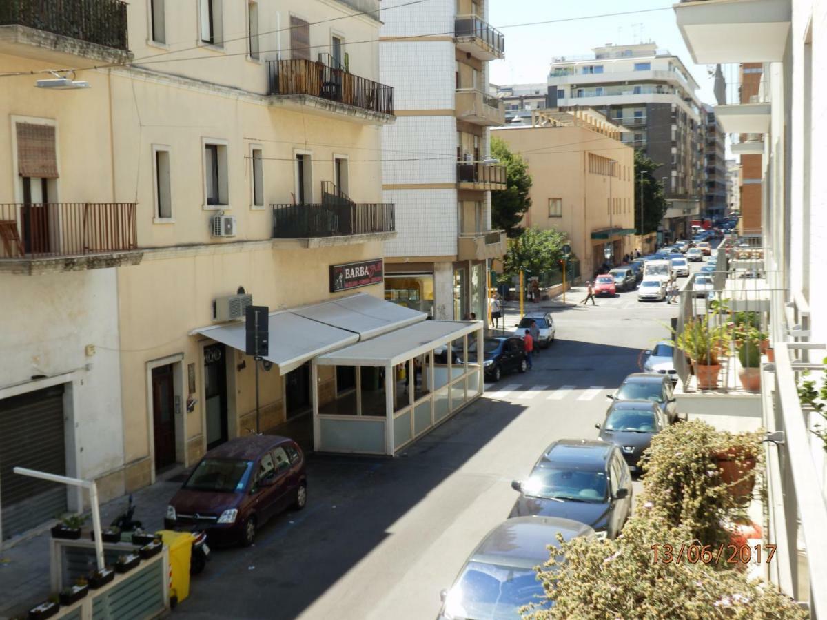 Casa Lauretta - Terrazza - Garage Wifi E Bici Gratuite Villa Lecce Eksteriør billede