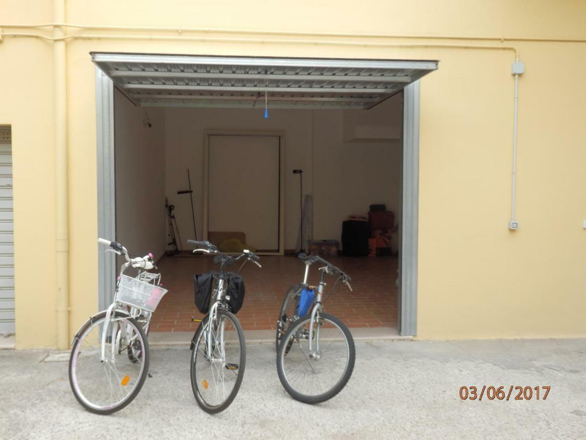 Casa Lauretta - Terrazza - Garage Wifi E Bici Gratuite Villa Lecce Eksteriør billede